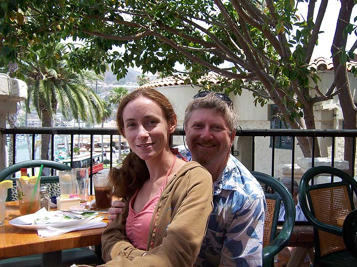 Having lunch above the harbor.
